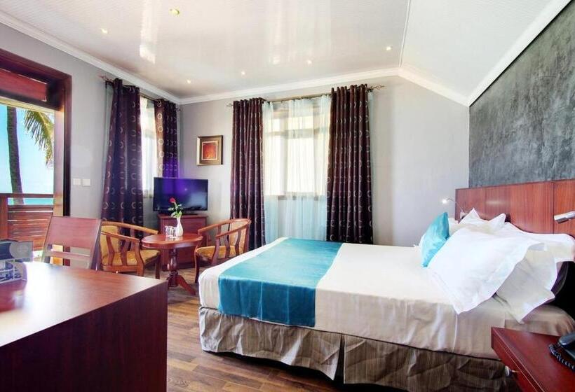 اتاق خانوادگی, Gold Beach Resort