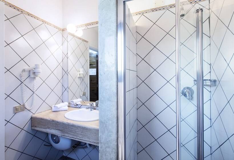 Семейный Номер, Perdepera Resort