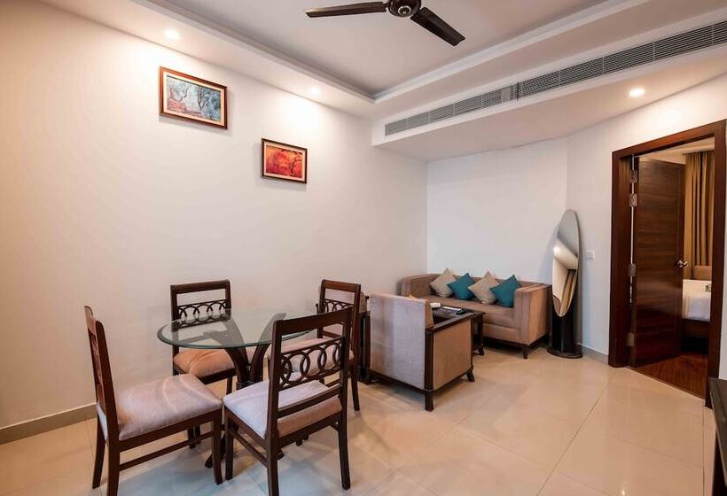 스위트, The Fern Surya Resort Kasauli Hills, Dharampur