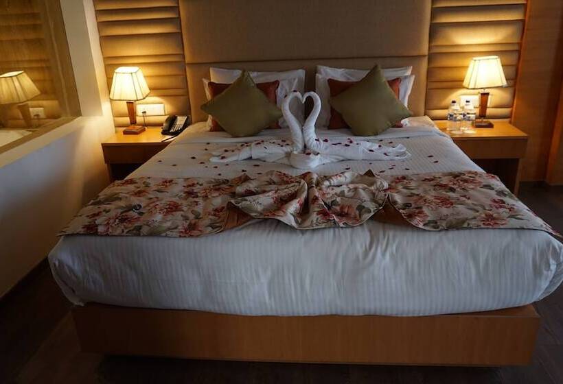 스탠다드 룸, The Fern Surya Resort Kasauli Hills, Dharampur