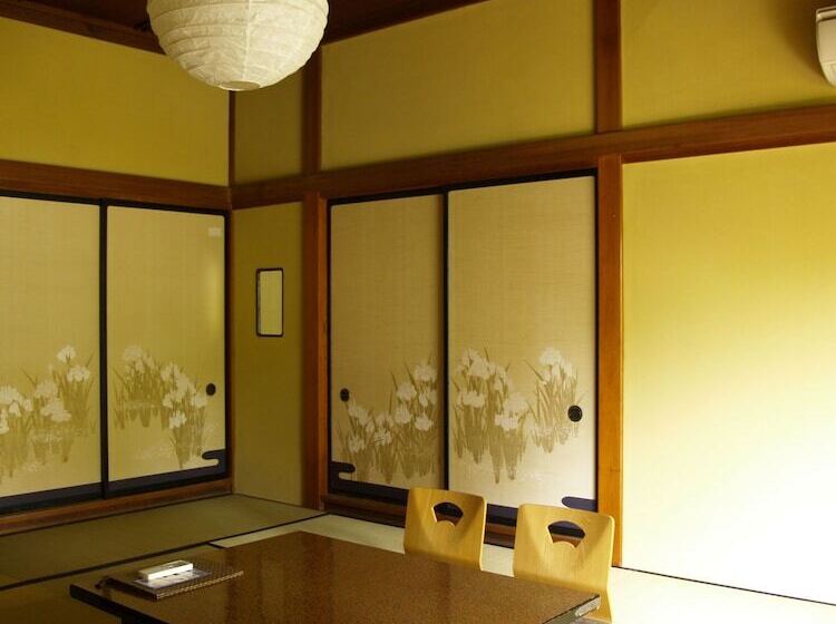 Номер Стандарт Вид на Реку, K S House Ito Onsen  Historical Ryokan Hostel