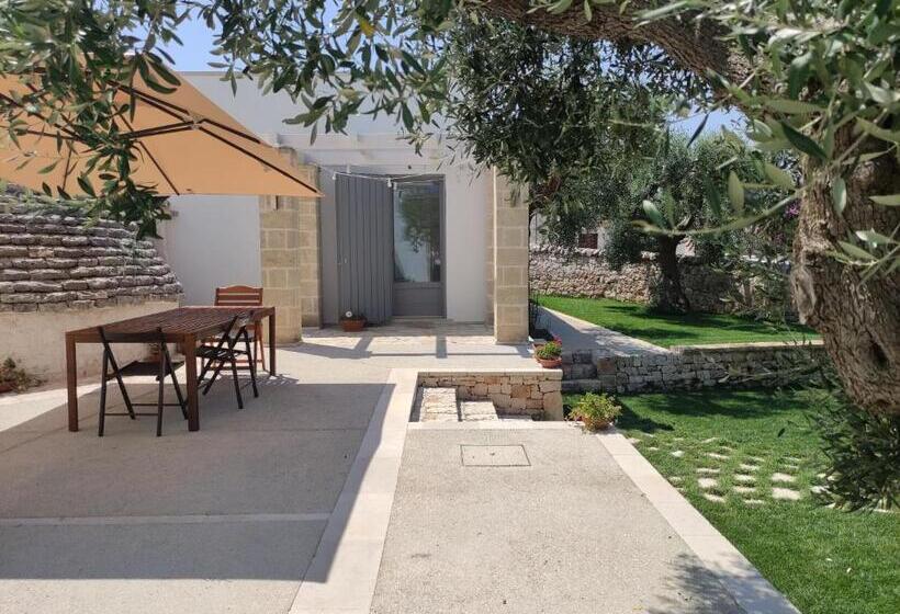 اتاق استاندارد با چشمانداز باغ, Trulli Sull Aia San Michele