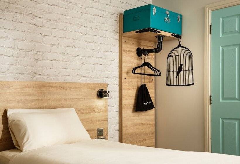 Номер Стандарт, Ibis Styles Birmingham Oldbury