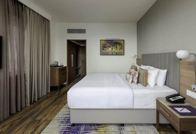 Quarto Standard Vista Cidade, Vivanta Mangalore Oldport Road   Formerly Known As Taj Manjarun
