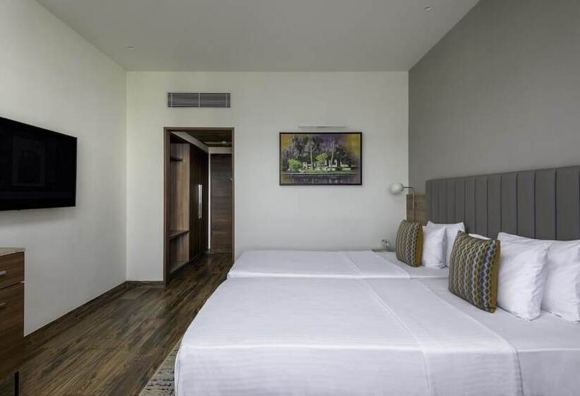 Номер Superior Вид на Город, Vivanta Mangalore Oldport Road   Formerly Known As Taj Manjarun