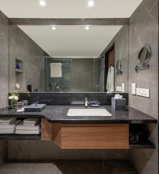 Номер Superior Вид на Город, Vivanta Mangalore Oldport Road   Formerly Known As Taj Manjarun