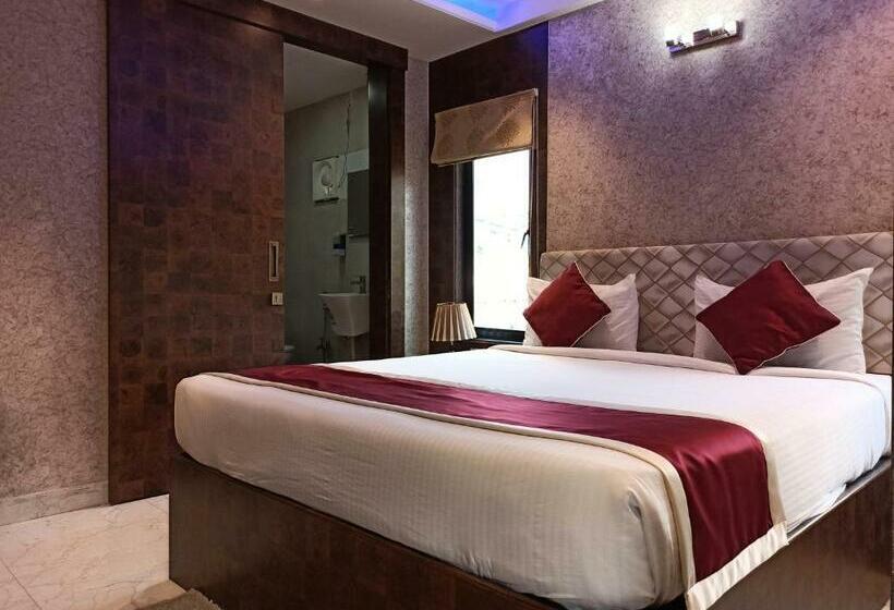 اتاق لوکس, A P Home S   A Boutique
