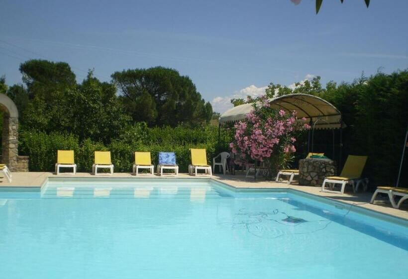 اتاق استاندارد سه نفره, B&b Il Nido Del Merlo