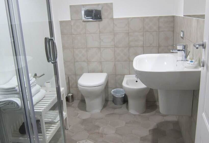 家庭套房, Federico Secondo B&b