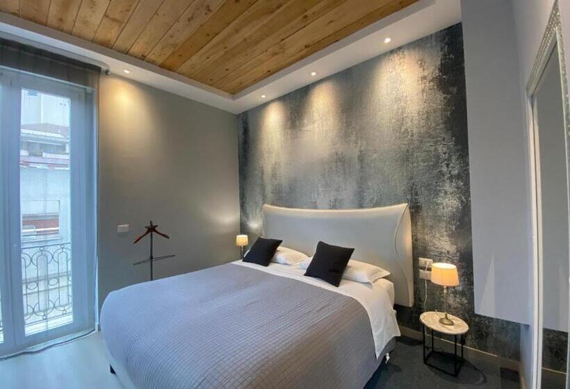 اتاق لوکس با بالکن, Residenze Romano Ristorante & Spa Albergo Diffuso  White