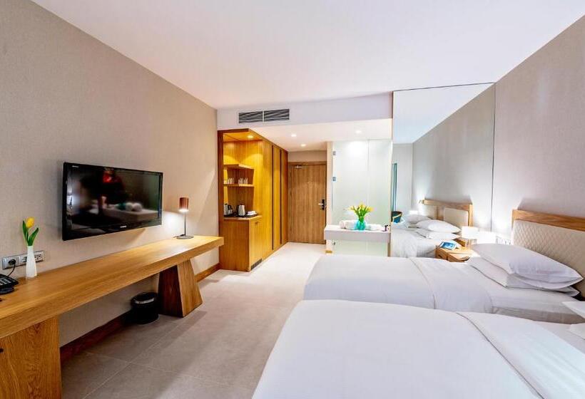 اتاق لوکس, Poseidon Beach Resort   A New 5 Star Luxury Hotel   Hb Plus Spa & Wellness