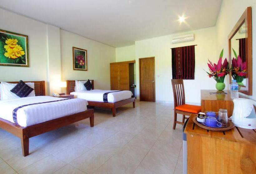Номер Deluxe, Puri Sari Beach