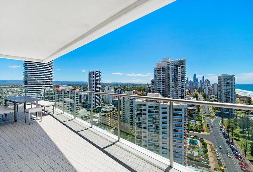 침실 3개 바다 전망 아파트, Ultiqa Air On Broadbeach