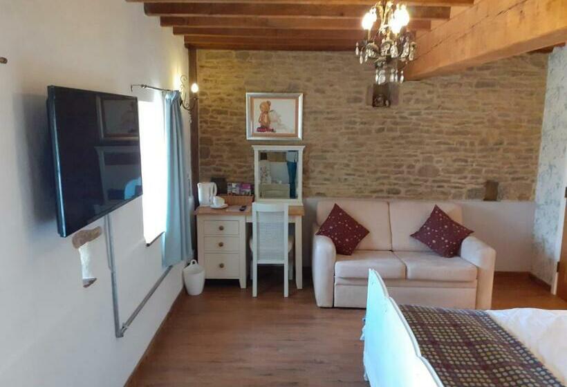 Семейный Номер, The Byre North End Farm