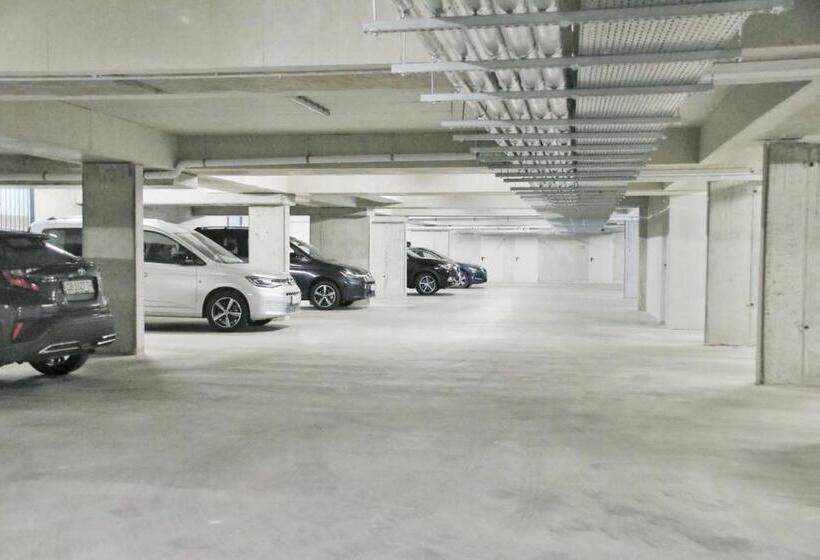 디럭스 스튜디오, The Residences   Apartments Frankfurt