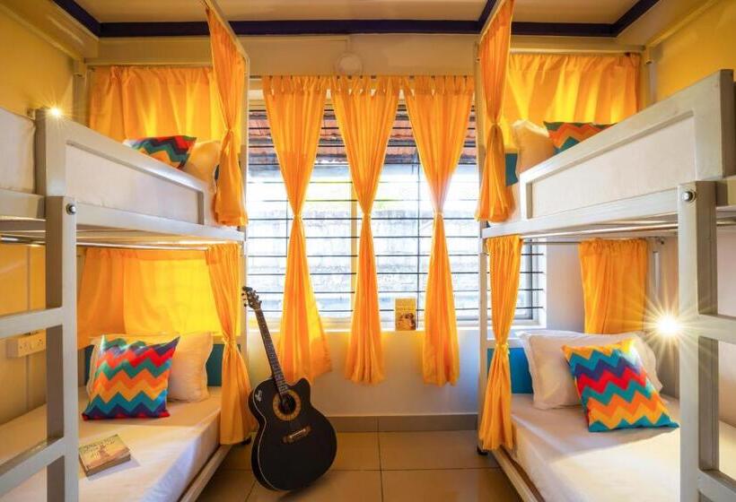 Кровать в Общей Комнате, Gostops Coorg
