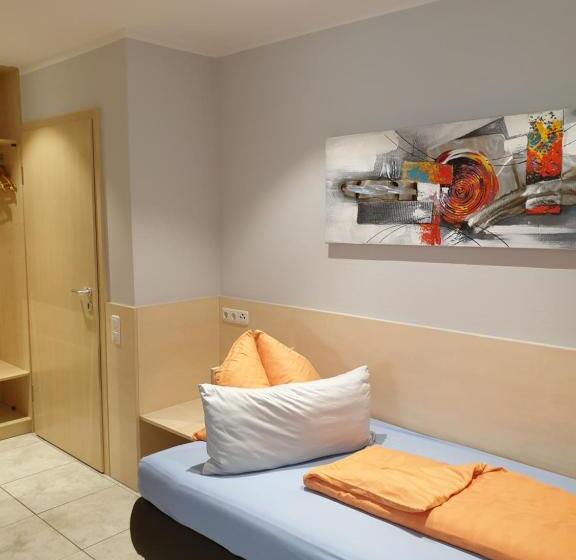 Апартаменты 1 Спальня Нижний Этаж, Hausner`s Hotel  Studio Apartments