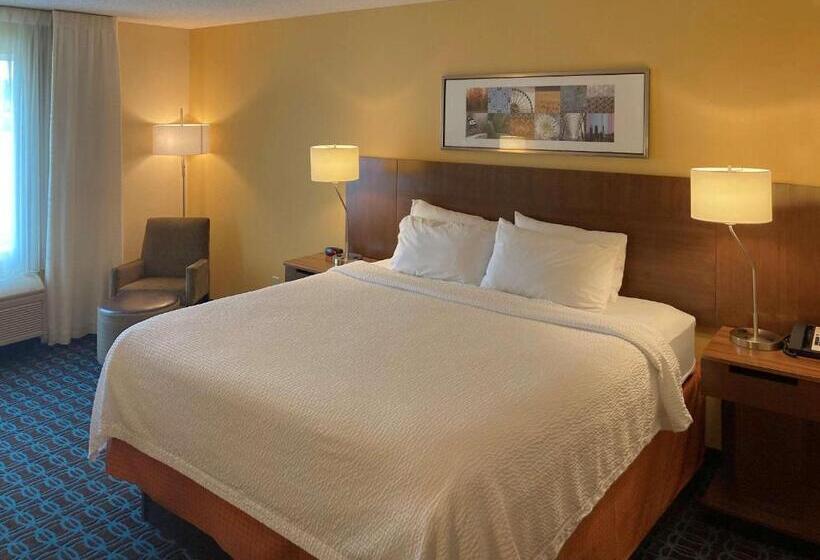 Номер Стандарт Кровать Кинг Адаптированный для Инвалидов, Comfort Inn & Suites Ankeny  Des Moines