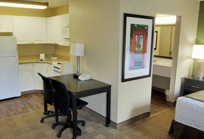 סטודיו דלוקס, Extended Stay America Suites  Seattle  Everett  Silverlake