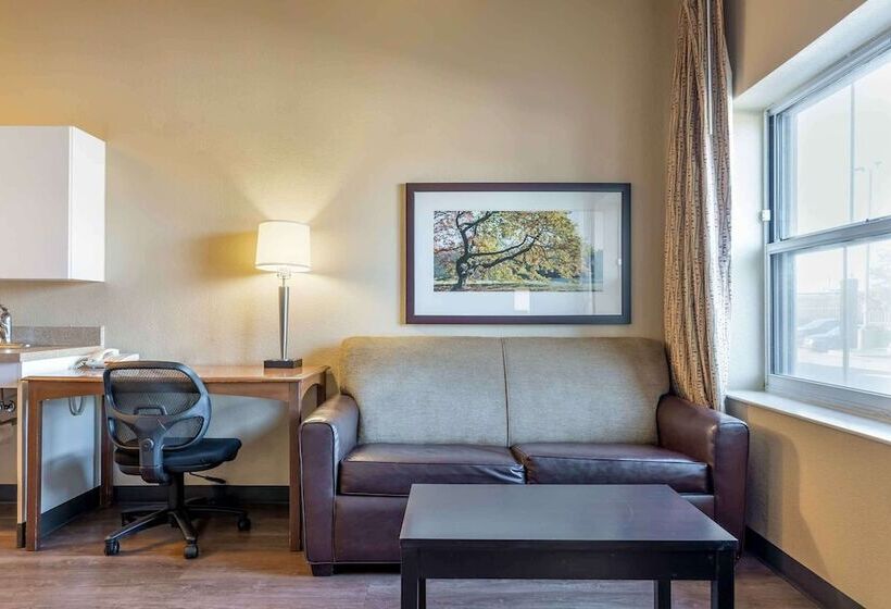 Студия Deluxe, Extended Stay America Suites  Chicago  O Hare  Allstate Arena