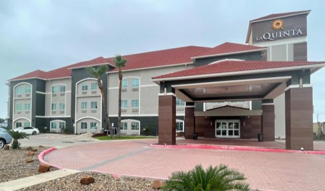 Номер Deluxe, La Quinta Inn & Suites By Wyndham Raymondville