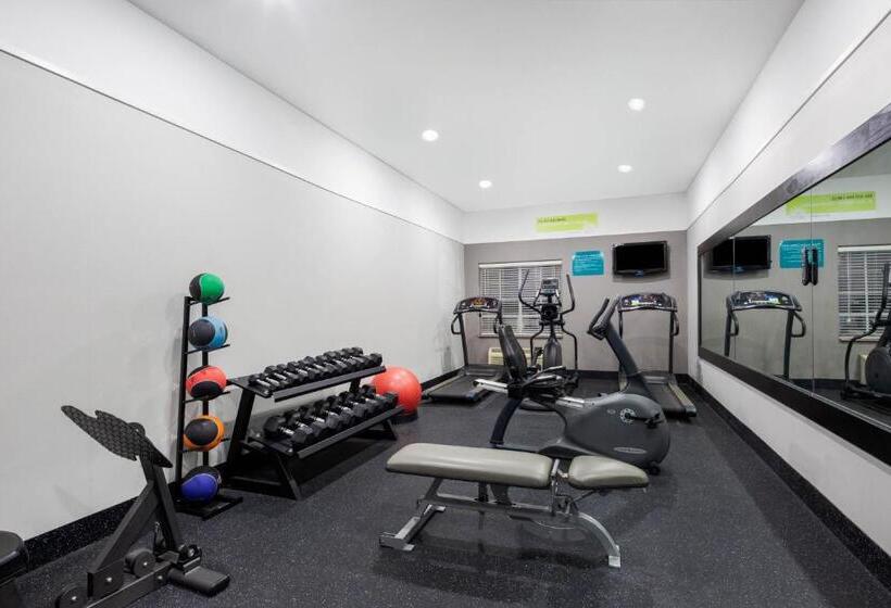 Номер Deluxe, La Quinta Inn & Suites By Wyndham Raymondville