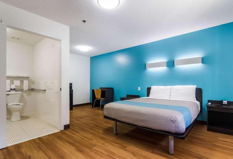 장애인을 위한 스탠다드 룸, Motel 6 Gulf Shores, Al