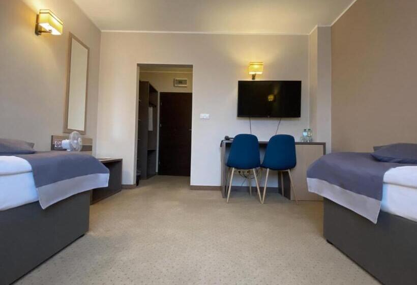 Номер Стандарт, Sleep Wrocław