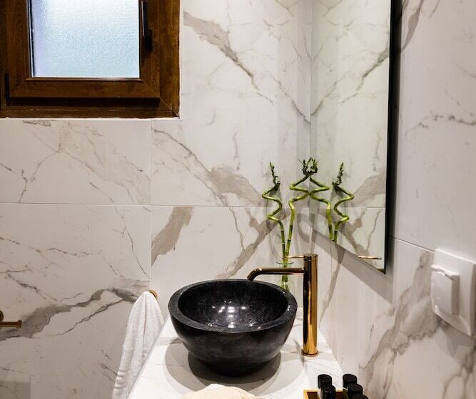 ロイヤルスイート, Avaton Suites & Villa Philian Collection