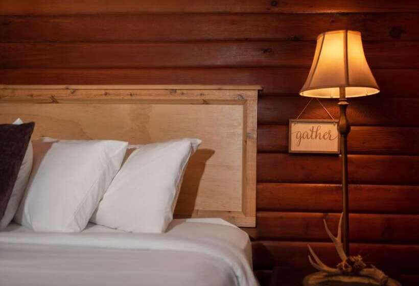 Номер Классика Двуспальная Кровать, Lochsa Lodge