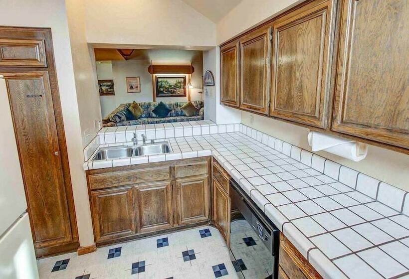 Апартаменты 1 Спальня, Aspen Creek #401   Year Round Outdoor Activities