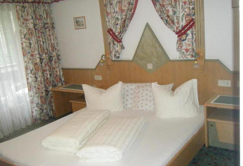 Семейный Номер, Auffacherhof