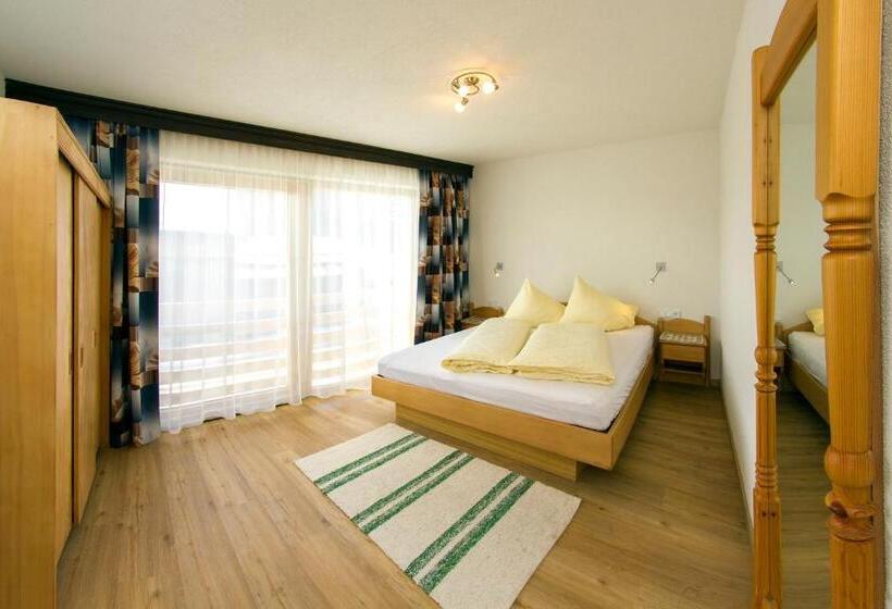 Апартаменты 3 Спальни, Haus Mariandl