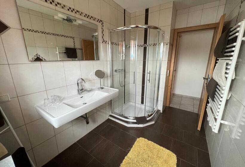 Апартаменты 2 Спальни, Studlerhof