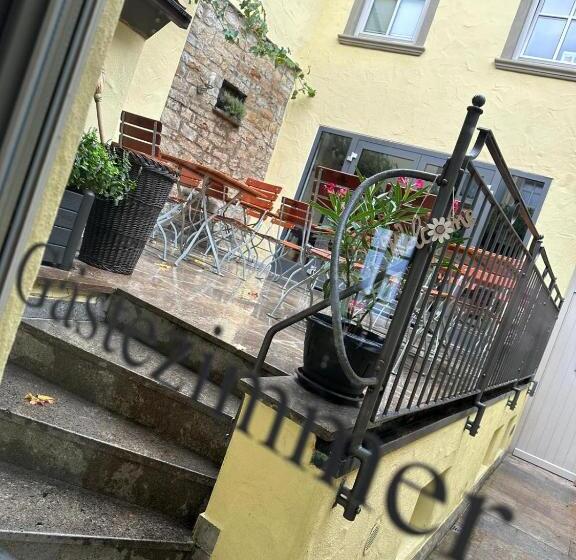 Номер Стандарт, Vinopresso Gmbh   Café Römer