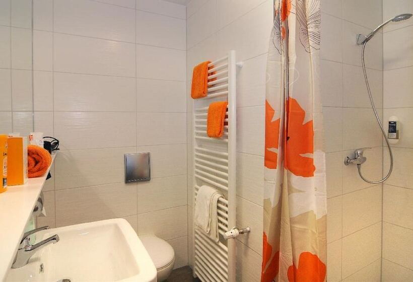 Номер Стандарт, Gasthof Hotel Maintal