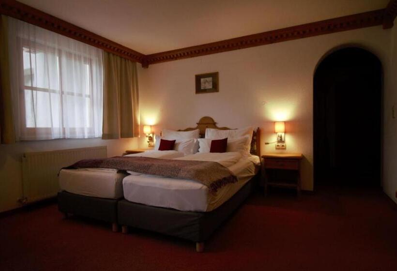 آپارتمان 2 خوابه, Aparthotel Alpin Life