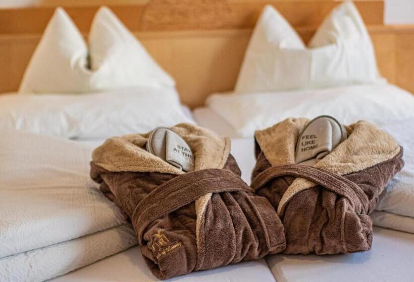 Люкс с Балконом, Superior Hotel Persal