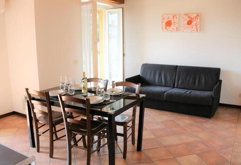 آپارتمان 1 خوابه, Appartamenti Ferrari Residence