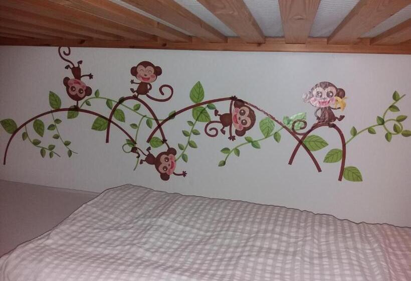 Семейный Номер, Dreimaederlhaus Pension