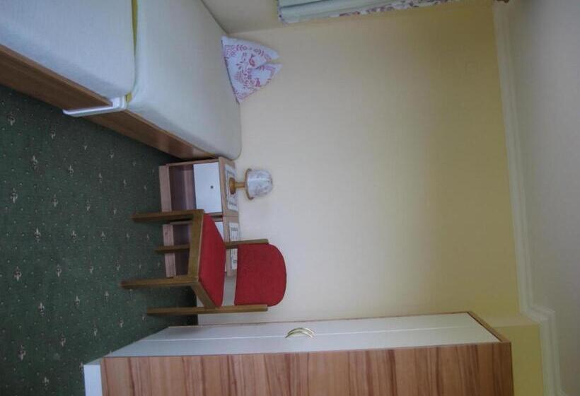 Семейный Номер, Pension Schlömmer