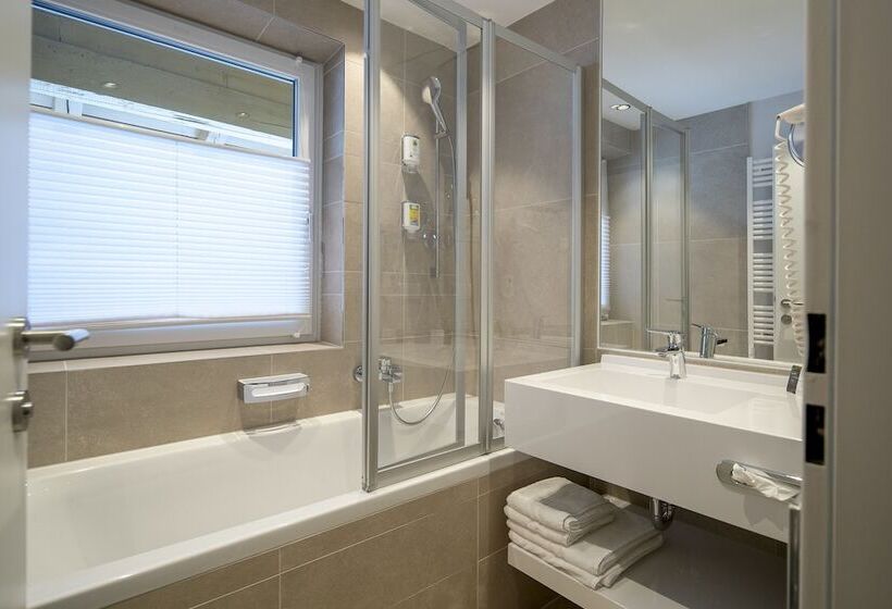شقة عائلية, Familienhotel Felsenhof