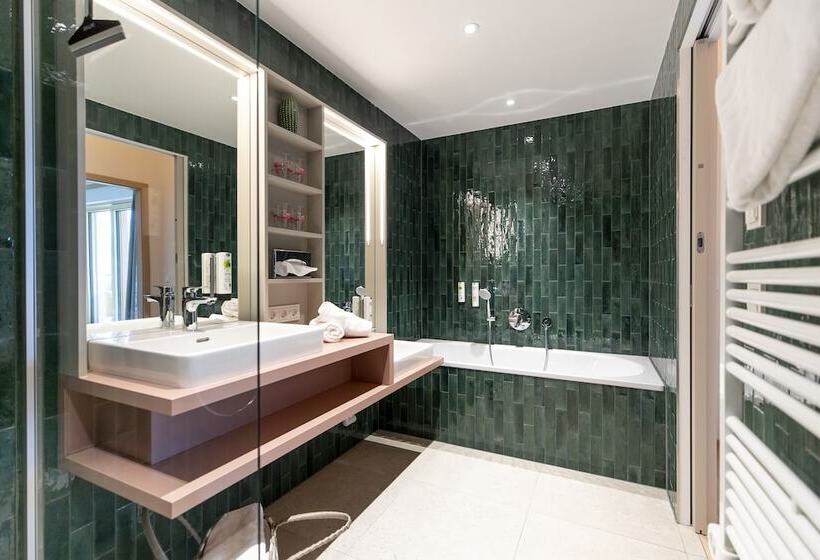 جناح عائلي, Familienhotel Felsenhof