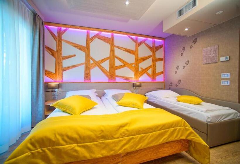 اتاق راحتی سه تخته, Aktivhotel Santalucia