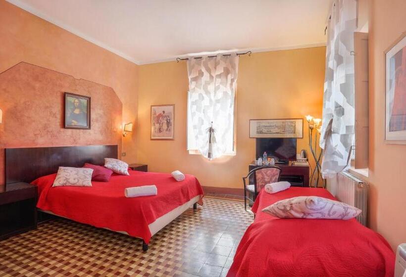 اتاق کلاسیک سه تخته, Antica Residenza Santa Chiara  City Center