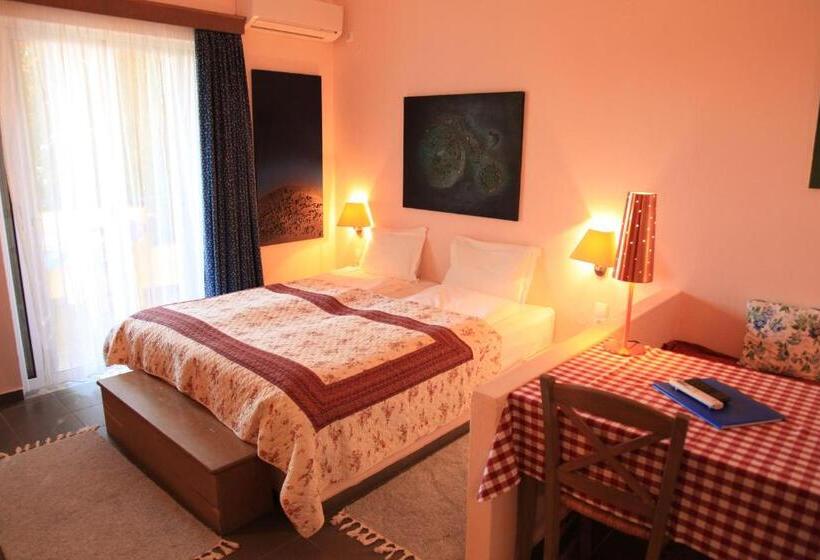 Студия Стандарт, Heliotopos Apartments
