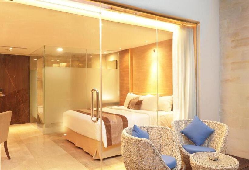 Superior Room with Terrace, De Vins Sky Hotel Seminyak