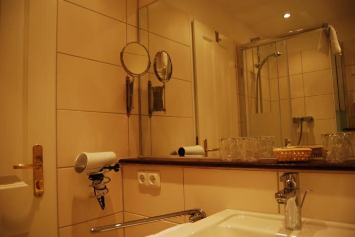 Семейный Номер, Wohlfühlhotel Hörn Van Diek Garni Mit Schwimmbad