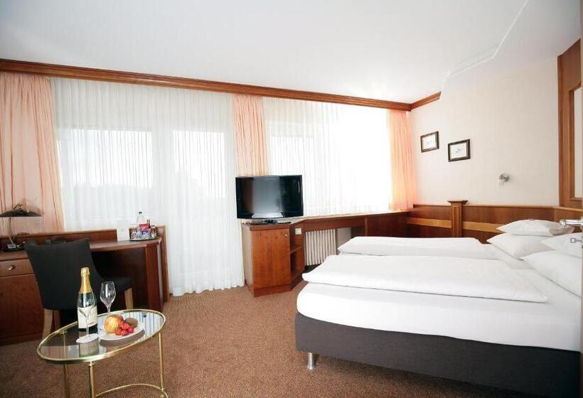 수피리어 싱글 룸, Badhotel Restaurant Stauferland