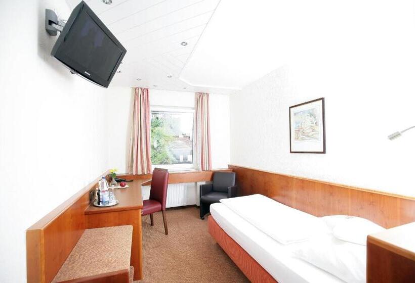 이코노미 싱글 룸, Badhotel Restaurant Stauferland